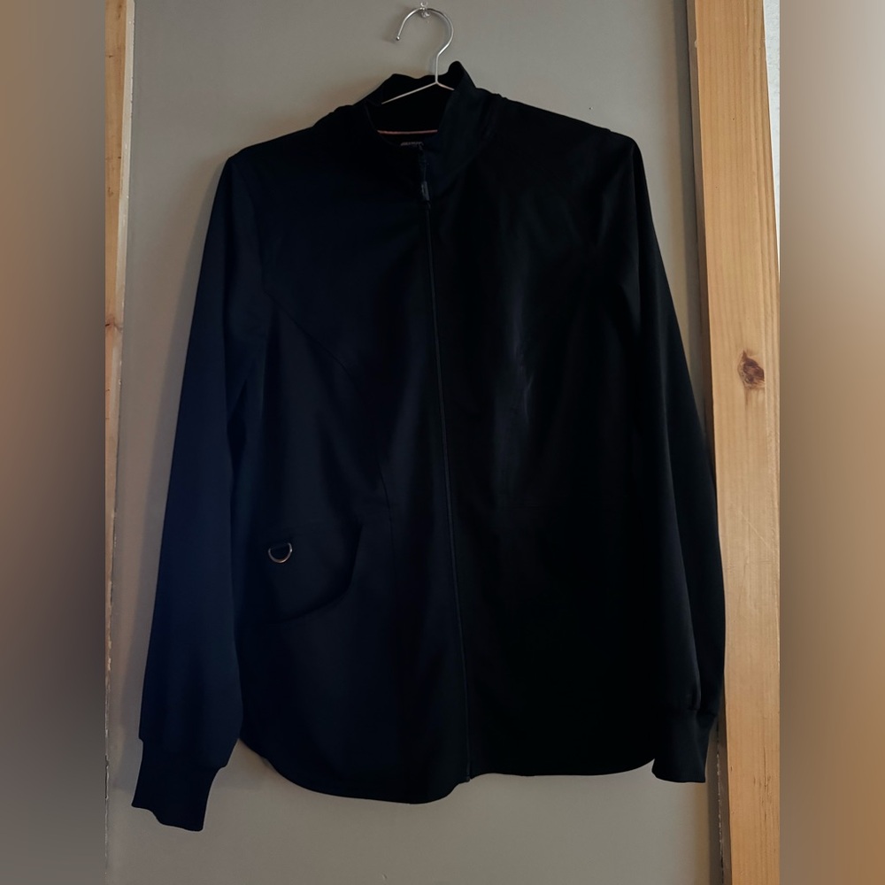 Zavate Ava Therese Zip Front Scrub Jacket in Black